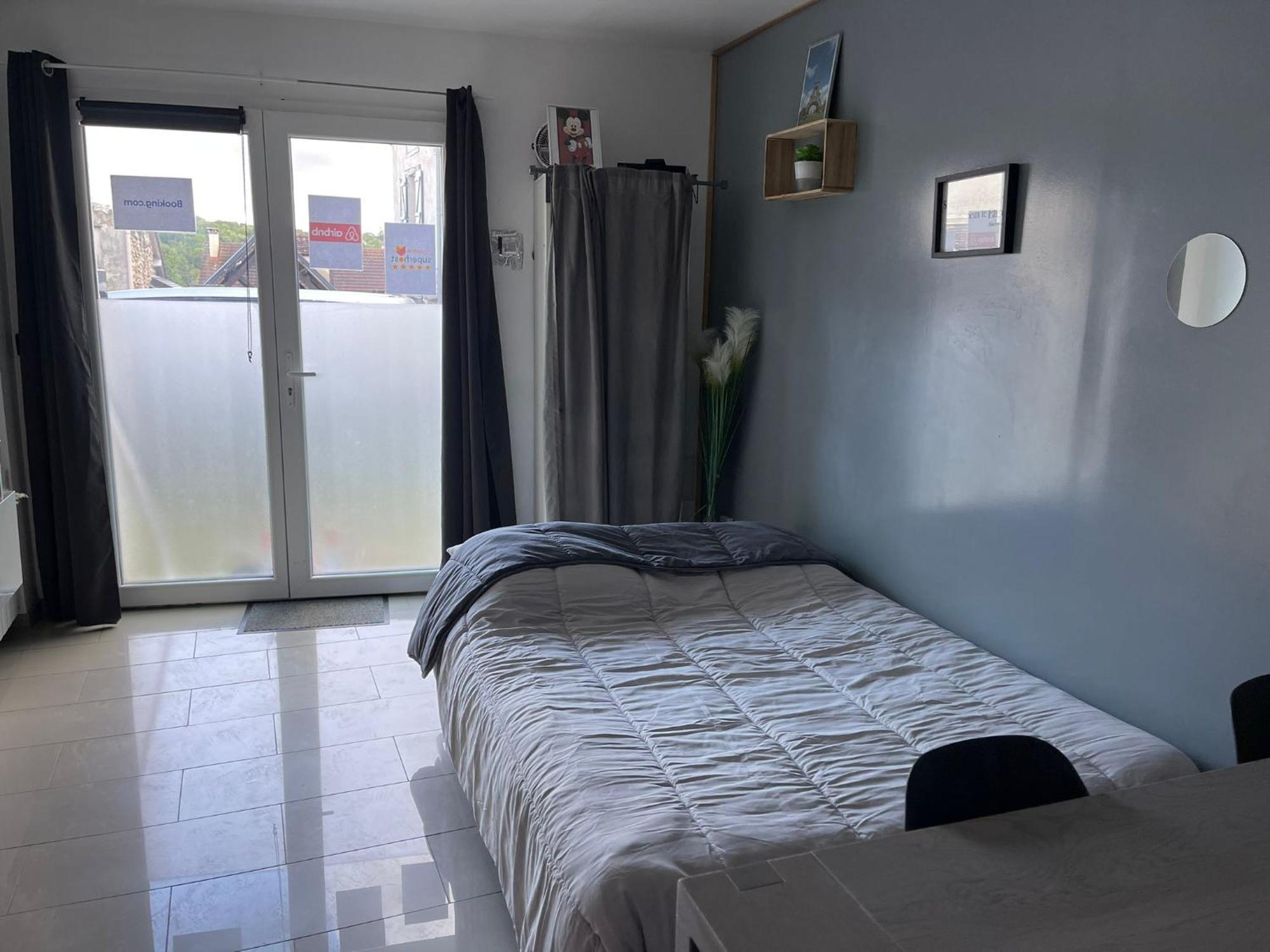 Appartement Villiers Sur Morin Proche De Disneyland Exterior photo