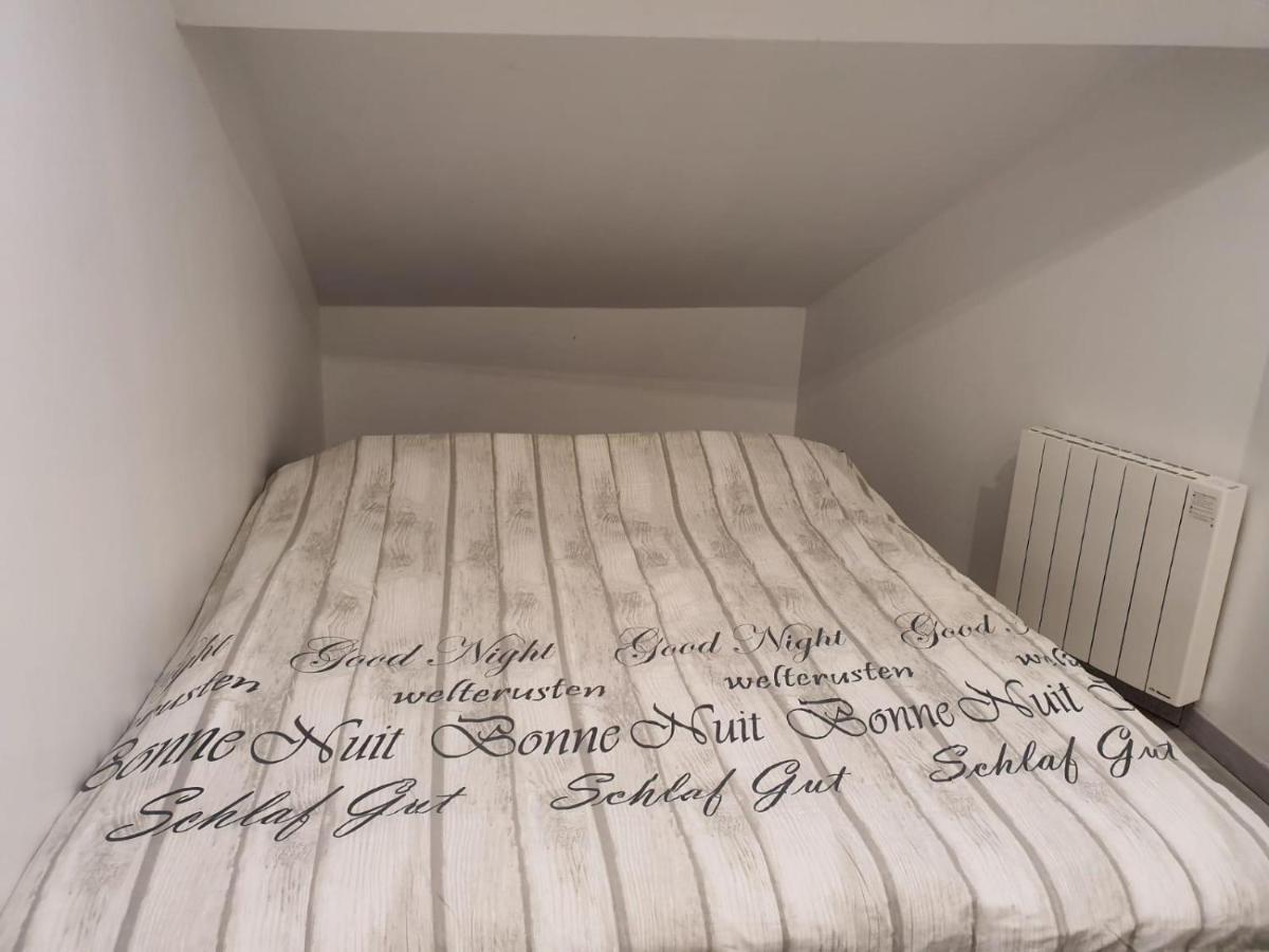 Appartement Villiers Sur Morin Proche De Disneyland Exterior photo